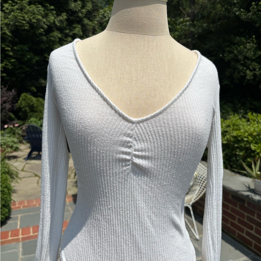 Free People White Ribbed V-Neck Top